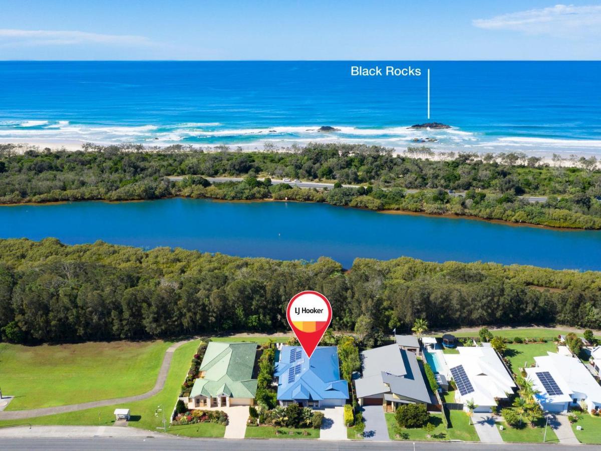 פוטסוויל Black Rock Beach House With Pool מראה חיצוני תמונה